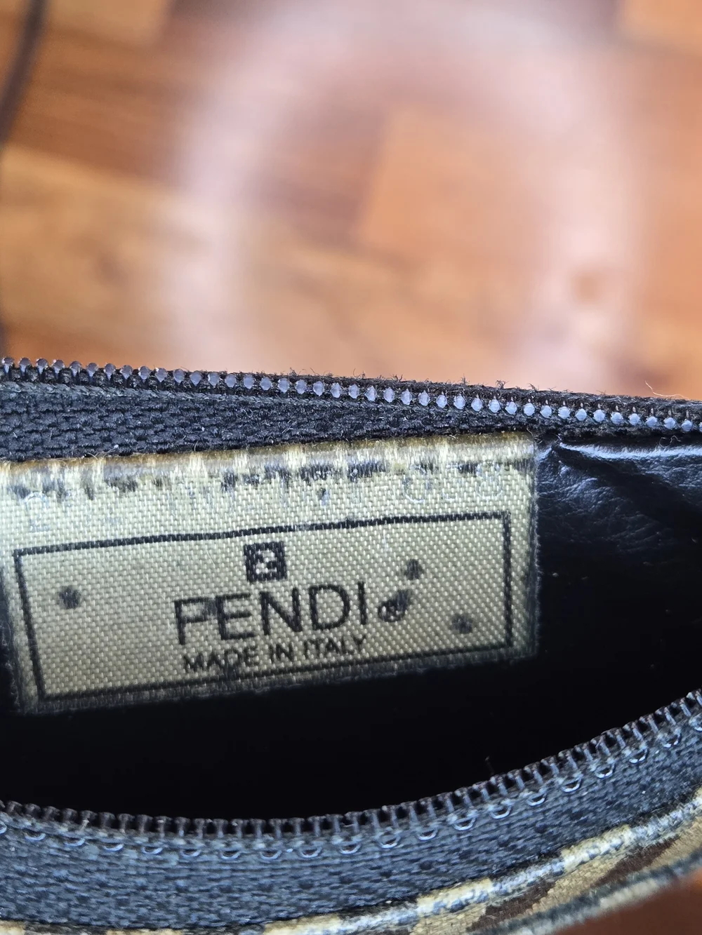 Vintage Fendi Pequin Striped Zippered Pouch - Mini Coin Purse Wallet - Picture 5 of 13